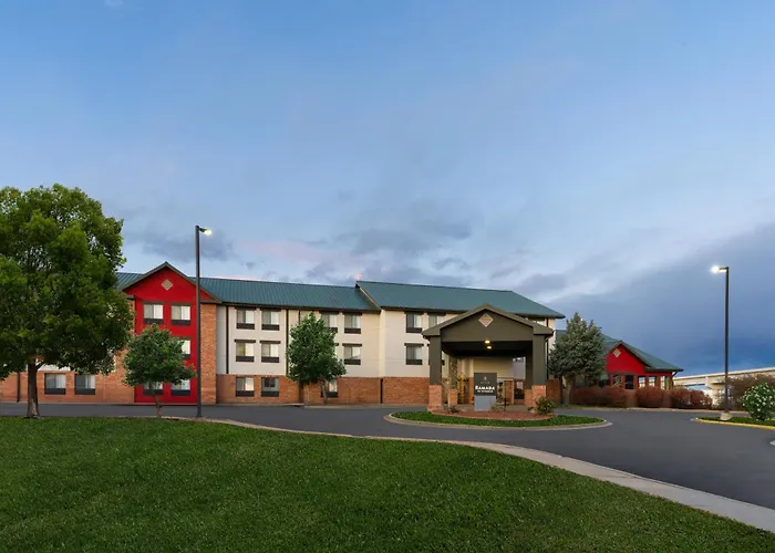 Sylo Hotel Denver Airport, A Ramada By Wyndham Aurora